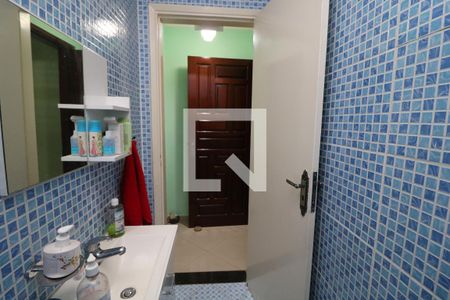 Casa à venda com 250m², 3 quartos e 4 vagasLavabo