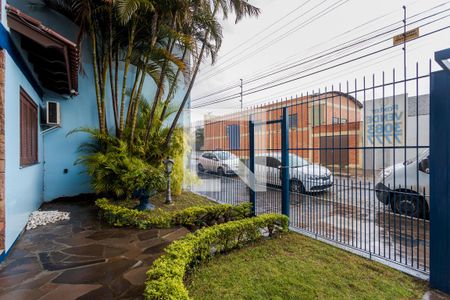 Casa à venda com 292m², 4 quartos e 3 vagasPátio