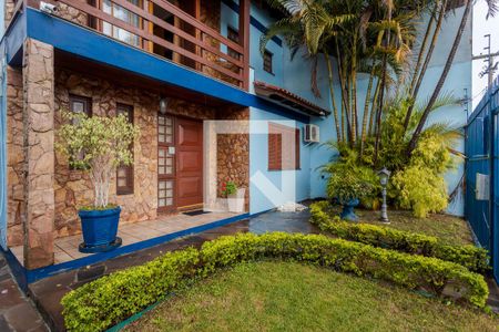 Casa à venda com 292m², 4 quartos e 3 vagasPátio