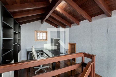 Casa à venda com 292m², 4 quartos e 3 vagasEscritório