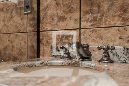 Casa à venda com 292m², 4 quartos e 3 vagasBanheiro da Suíte