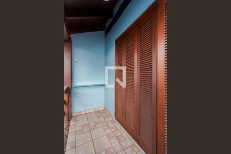 Casa à venda com 292m², 4 quartos e 3 vagasVaranda 2