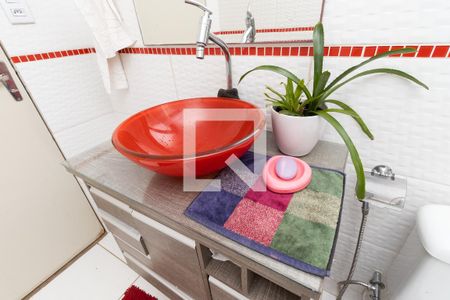 Casa à venda com 144m², 4 quartos e 3 vagasBanheiro