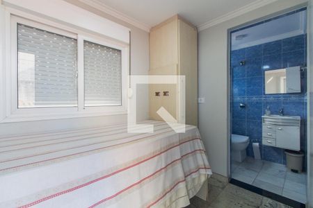 Casa à venda com 168m², 6 quartos e 4 vagas Casa à venda com 168m², 6 quartos e 4 vagasQuarto de serviço