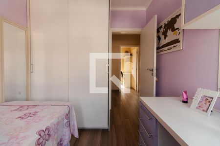 Casa à venda com 168m², 6 quartos e 4 vagas Casa à venda com 168m², 6 quartos e 4 vagasQuarto 2