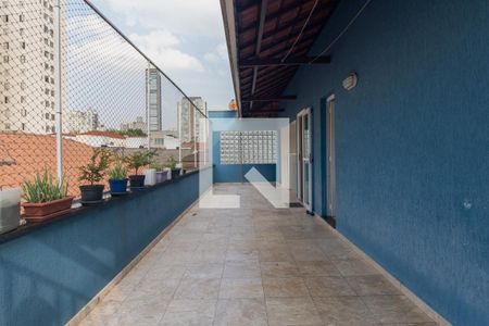 Casa à venda com 168m², 6 quartos e 4 vagas Casa à venda com 168m², 6 quartos e 4 vagasÁrea de serviço e Área de lazer