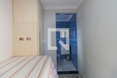 Casa à venda com 168m², 6 quartos e 4 vagas Casa à venda com 168m², 6 quartos e 4 vagasQuarto de serviço