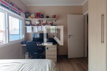 Casa à venda com 168m², 6 quartos e 4 vagas Casa à venda com 168m², 6 quartos e 4 vagasQuarto 4