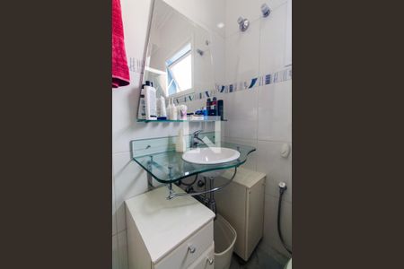 Casa à venda com 168m², 6 quartos e 4 vagas Casa à venda com 168m², 6 quartos e 4 vagasBanheiro do quarto 1