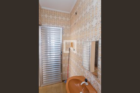 Casa à venda com 200m², 3 quartos e 2 vagasBanheiro de Serviço