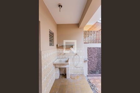 Casa à venda com 200m², 3 quartos e 2 vagasÁrea de Serviço