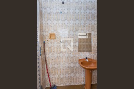 Casa à venda com 200m², 3 quartos e 2 vagasBanheiro de Serviço