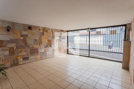 Casa à venda com 200m², 3 quartos e 2 vagasGaragem