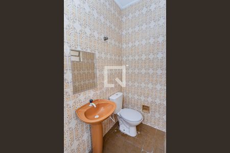 Casa à venda com 200m², 3 quartos e 2 vagasBanheiro de Serviço