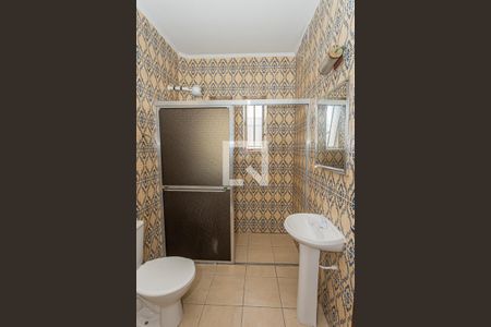 Casa à venda com 200m², 3 quartos e 2 vagasBanheiro suite