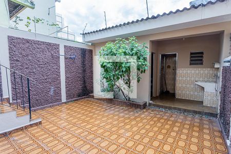 Casa à venda com 200m², 3 quartos e 2 vagasQuintal