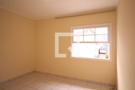 Quarto 2 de casa para alugar com 4 quartos, 120m² em Vila Ester (zona Norte), São Paulo