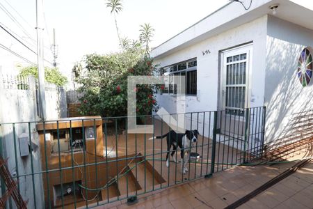 Casa à venda com 400m², 2 quartos e 2 vagasEntrada Social