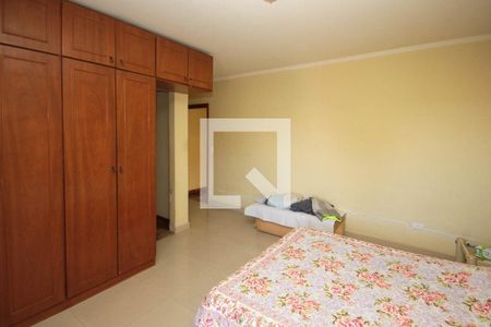 Casa à venda com 315m², 3 quartos e 7 vagas Casa à venda com 315m², 3 quartos e 7 vagasSuite