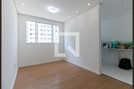 Sala de apartamento à venda com 2 quartos, 44m² em Usina Piratininga, São Paulo