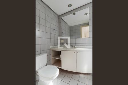 Apartamento à venda com 47m², 1 quarto e 1 vaga Apartamento à venda com 47m², 1 quarto e 1 vagaSuíte - banheiro