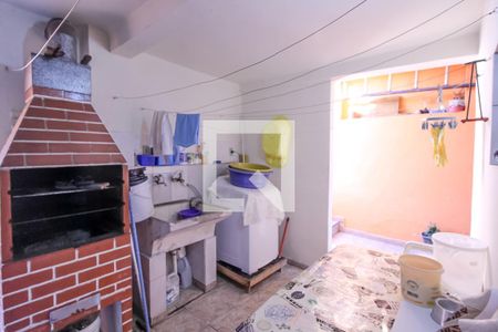 Casa à venda com 85m², 2 quartos e 1 vagaÁrea de Serviço e Churrasqueira