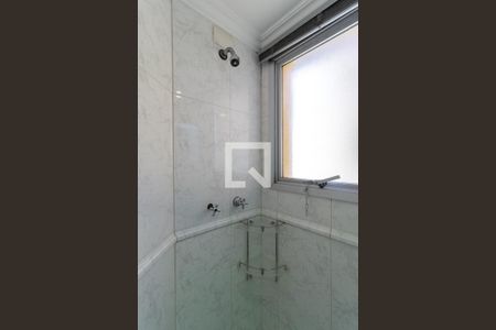 Apartamento à venda com 79m², 2 quartos e 2 vagasBanheiro da Suíte