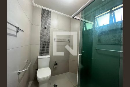 Apartamento à venda com 75m², 3 quartos e 2 vagas Apartamento à venda com 75m², 3 quartos e 2 vagasBanheiro