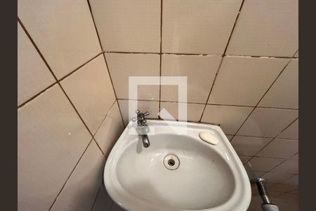 Apartamento à venda com 75m², 3 quartos e 2 vagas Apartamento à venda com 75m², 3 quartos e 2 vagasBanheiro de serviço