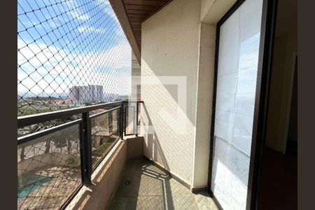 Apartamento à venda com 75m², 3 quartos e 2 vagas Apartamento à venda com 75m², 3 quartos e 2 vagasVaranda Quarto 1