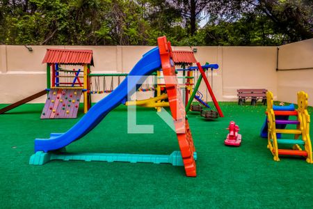 Apartamento à venda com 90m², 3 quartos e 1 vaga Apartamento à venda com 90m², 3 quartos e 1 vagaÁrea Comum - Playground