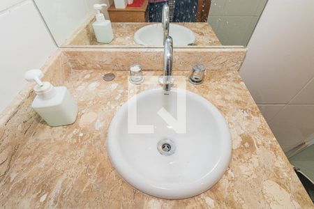 Apartamento à venda com 90m², 3 quartos e 1 vaga Apartamento à venda com 90m², 3 quartos e 1 vagaBanheiro da Suíte