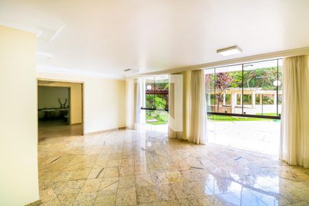 Apartamento à venda com 90m², 3 quartos e 1 vaga Apartamento à venda com 90m², 3 quartos e 1 vagaÁrea comum - Salão de festas