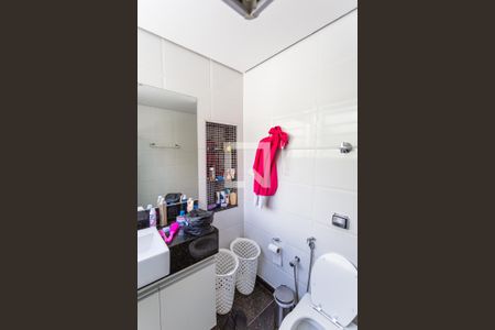 Apartamento à venda com 171m², 4 quartos e 2 vagasBanheiro Social