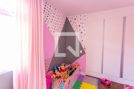 Apartamento à venda com 171m², 4 quartos e 2 vagasQuarto 3