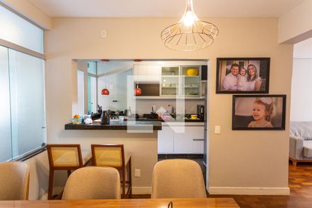 Apartamento à venda com 171m², 4 quartos e 2 vagasCozinha