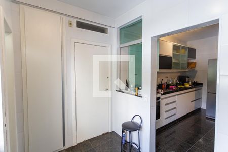 Apartamento à venda com 171m², 4 quartos e 2 vagasÁrea de Serviço