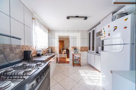 Casa à venda com 184m², 4 quartos e 2 vagasCozinha