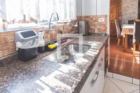 Casa à venda com 184m², 4 quartos e 2 vagasPia