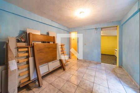 Casa à venda com 184m², 4 quartos e 2 vagasQuarto de Serviço