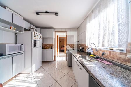 Casa à venda com 184m², 4 quartos e 2 vagasCozinha