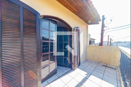 Casa à venda com 184m², 4 quartos e 2 vagasVaranda do Quarto 2