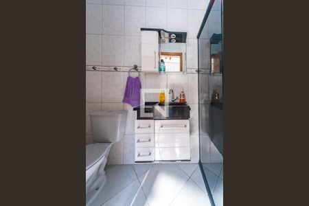 Casa à venda com 184m², 4 quartos e 2 vagasBanheiro 2