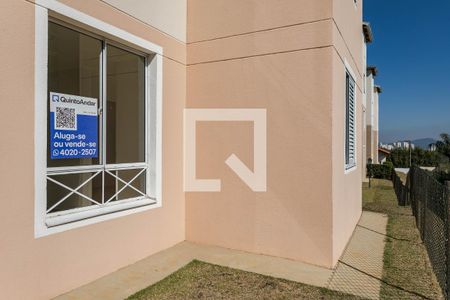Plaquinha - Sala de apartamento para alugar com 3 quartos, 55m² em Cézar de Souza, Mogi das Cruzes