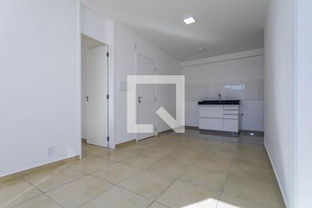 Sala de apartamento para alugar com 3 quartos, 55m² em Cézar de Souza, Mogi das Cruzes