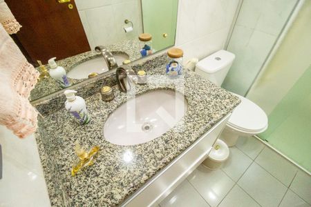Apartamento para alugar com 104m², 2 quartos e 2 vagas Apartamento para alugar com 104m², 2 quartos e 2 vagasBanheiro