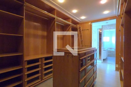 Apartamento à venda com 461m², 3 quartos e 5 vagas Apartamento à venda com 461m², 3 quartos e 5 vagasSuíte 3