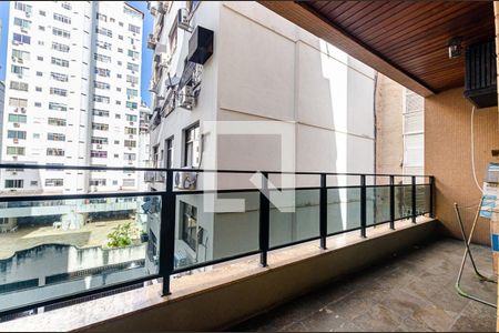 Apartamento à venda com 210m², 4 quartos e 2 vagas Apartamento à venda com 210m², 4 quartos e 2 vagasQuarto 2