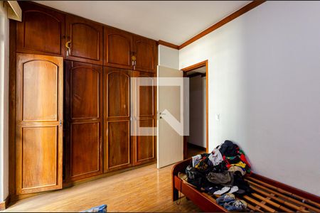 Apartamento à venda com 210m², 4 quartos e 2 vagas Apartamento à venda com 210m², 4 quartos e 2 vagasQuarto 2