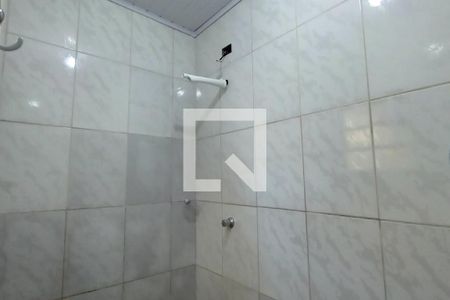 Banheiro de casa para alugar com 1 quarto, 30m² em Parque Cisper, São Paulo